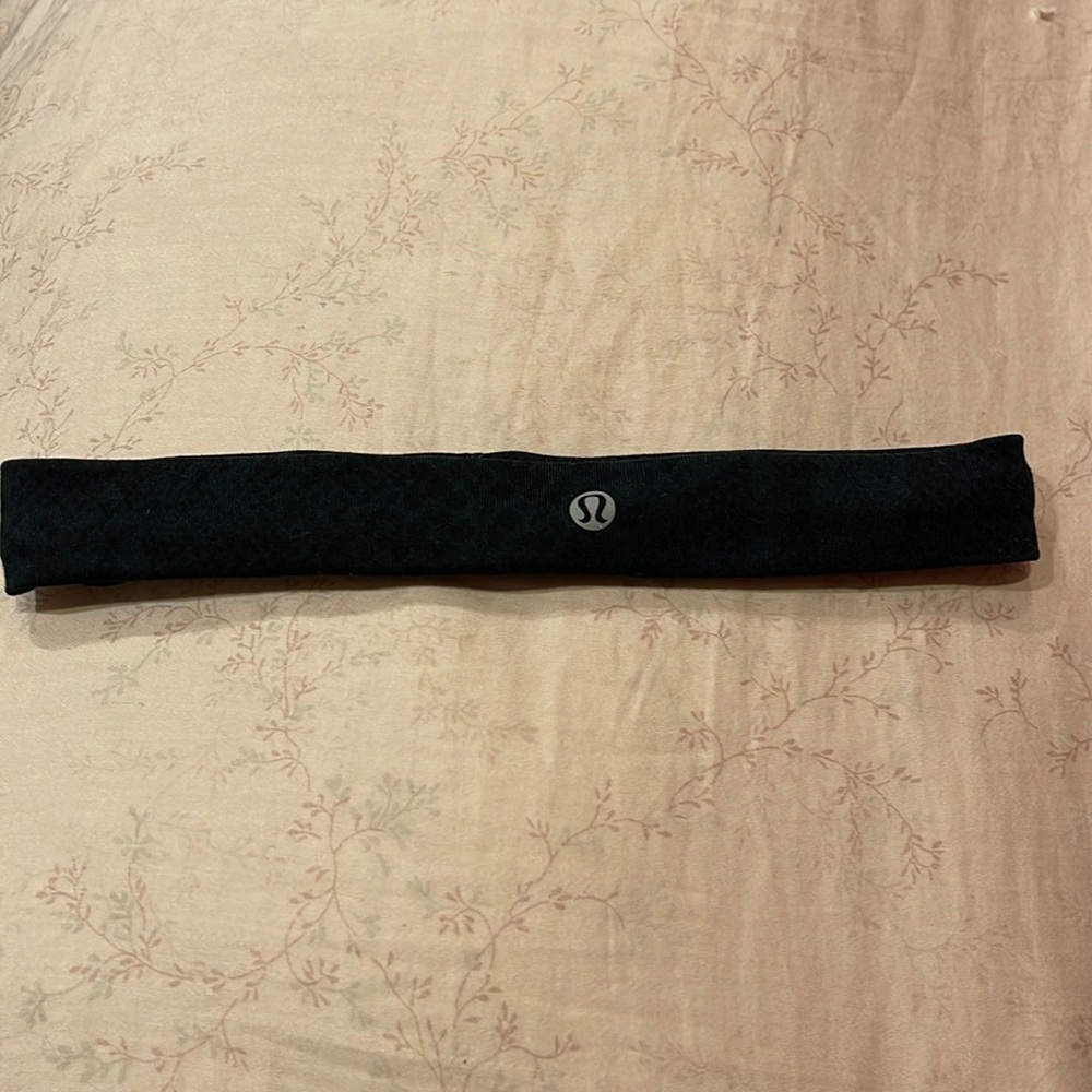Lululemon headband